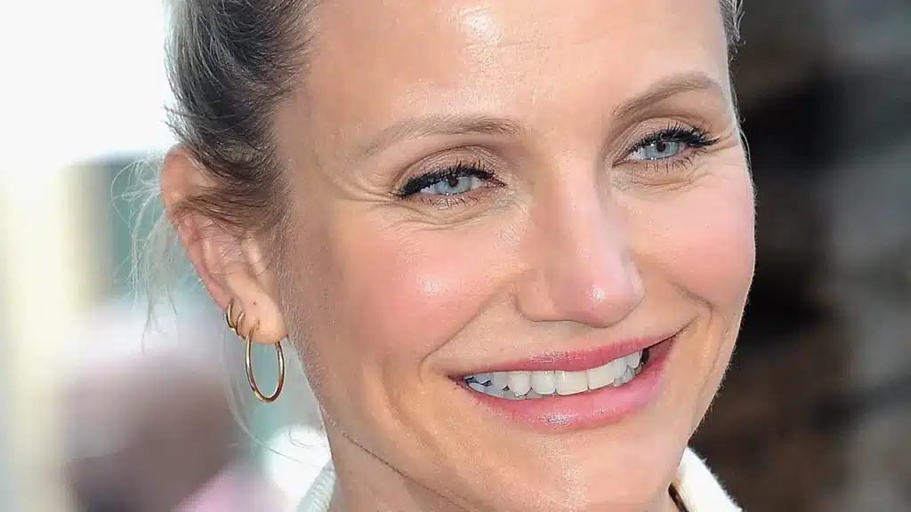 51-YEAR-OLD CAMERON DIAZ AND HER 45-YEAR-OLD SPOUSE, BENJI MADDEN, DISCREETLY EMBRACE THEIR SECOND CHILD – CRITICS EXPRESS DISAPPROVAL OF THE CHOICE.