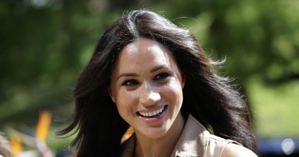 She hits back the same way: During her visit to Nigeria, Meghan Markle stuns and PROVOKES Buckingham Palace
