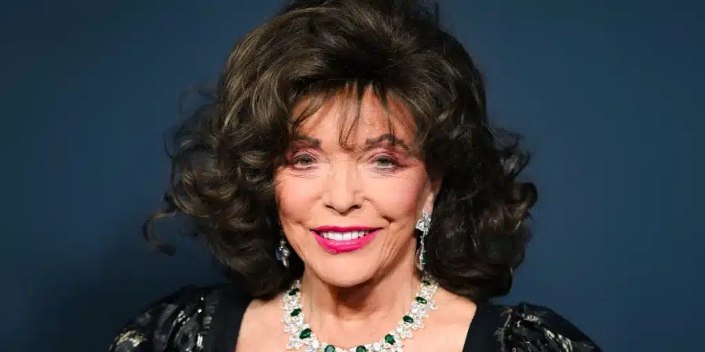 Joan Collins, 91, Stunned Fans by Dancing in a Swimsuit in the Pool during Her Vacation
