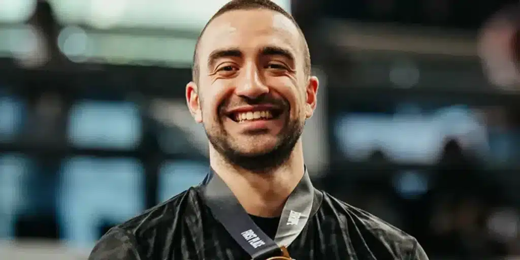 Athlete Dies While Swimming Inches Before Finishing Competition: Videos & Disturbing Details