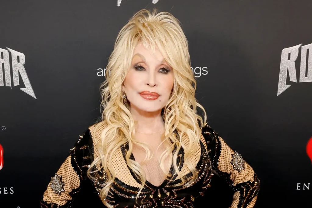 After Losing Her Husband, Dolly Parton Gives Kelly Clarkson and Reba McEntire Advice That Leaves Fans Stunned.