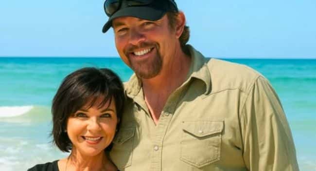 I Never Chased Fame—I Chased Him: How Tricia Lucus Stood by Toby Keith Through Dreams, Heartbreak, Illness, and Decades of Love That Still Beats On