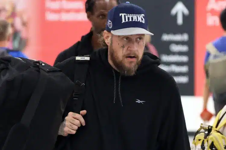 Jelly Roll’s 200-Lb. Transformation Leaves Fans Speechless — You Won’t Believe What He Looks Like Now!