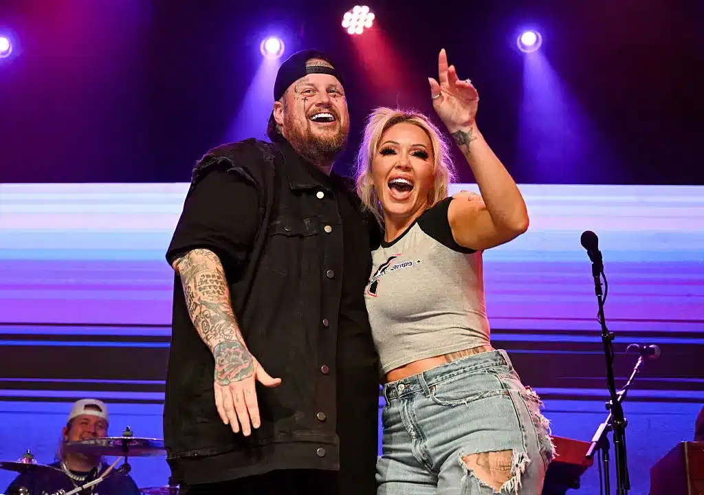 Jelly Roll’s Wife Sparks Chaos After Revealing She’ll Vlog Her Shocking Jail Booking