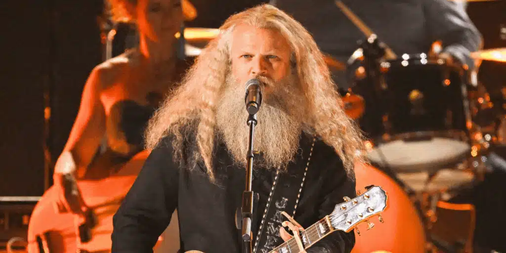 Jamey Johnson Finally Explained Why Fans Confuse Him With Another Major Country Singer, and His Reason Makes Perfect Sense.
