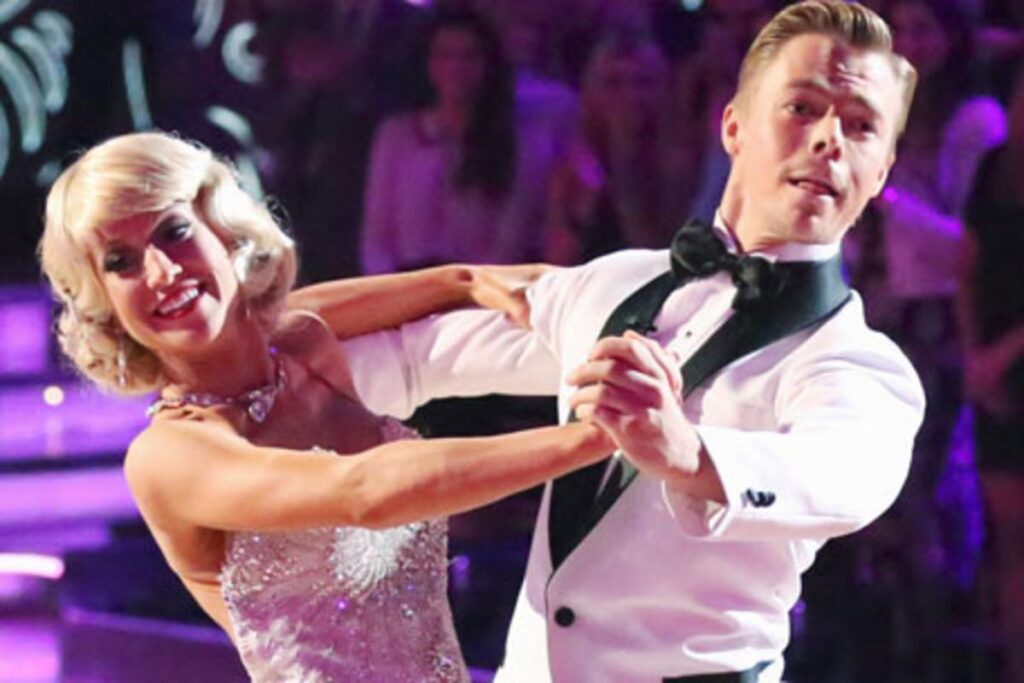 “PURE MAGIC ON THE DANCE FLOOR!” – Kellie Pickler and Derek Hough’s Stunning Viennese Waltz Ignites the “Dancing With the Stars” Stage, Leaving the Audience Speechless and the Judges in Awe Before Thunderous Applause Takes Over!