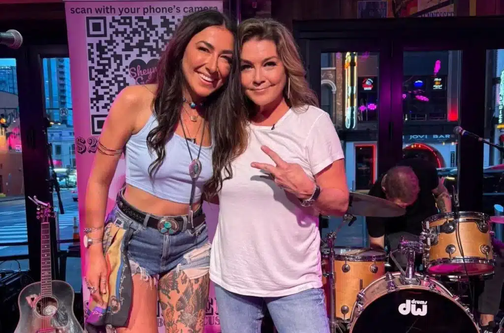 Broadway Singer Sheyna Gee’s Dream Came True When Gretchen Wilson Joined Her Onstage Without Warning.