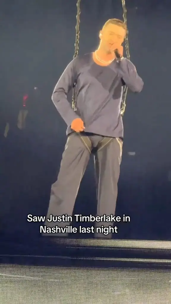 Justin Timberlake Sparks Internet Frenzy After Onstage Mishap Steals Attention From His Performance