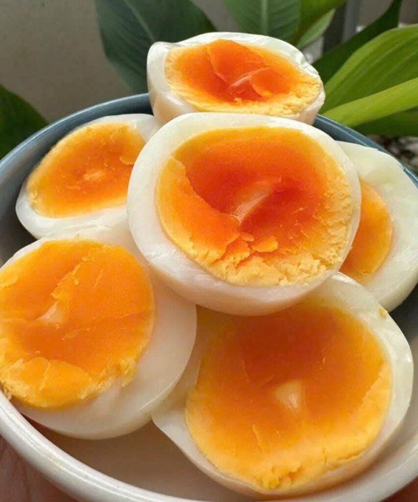 Doctors Explain Why Eating Eggs in the Morning Can Quietly Transform Energy Strength and Aging Health