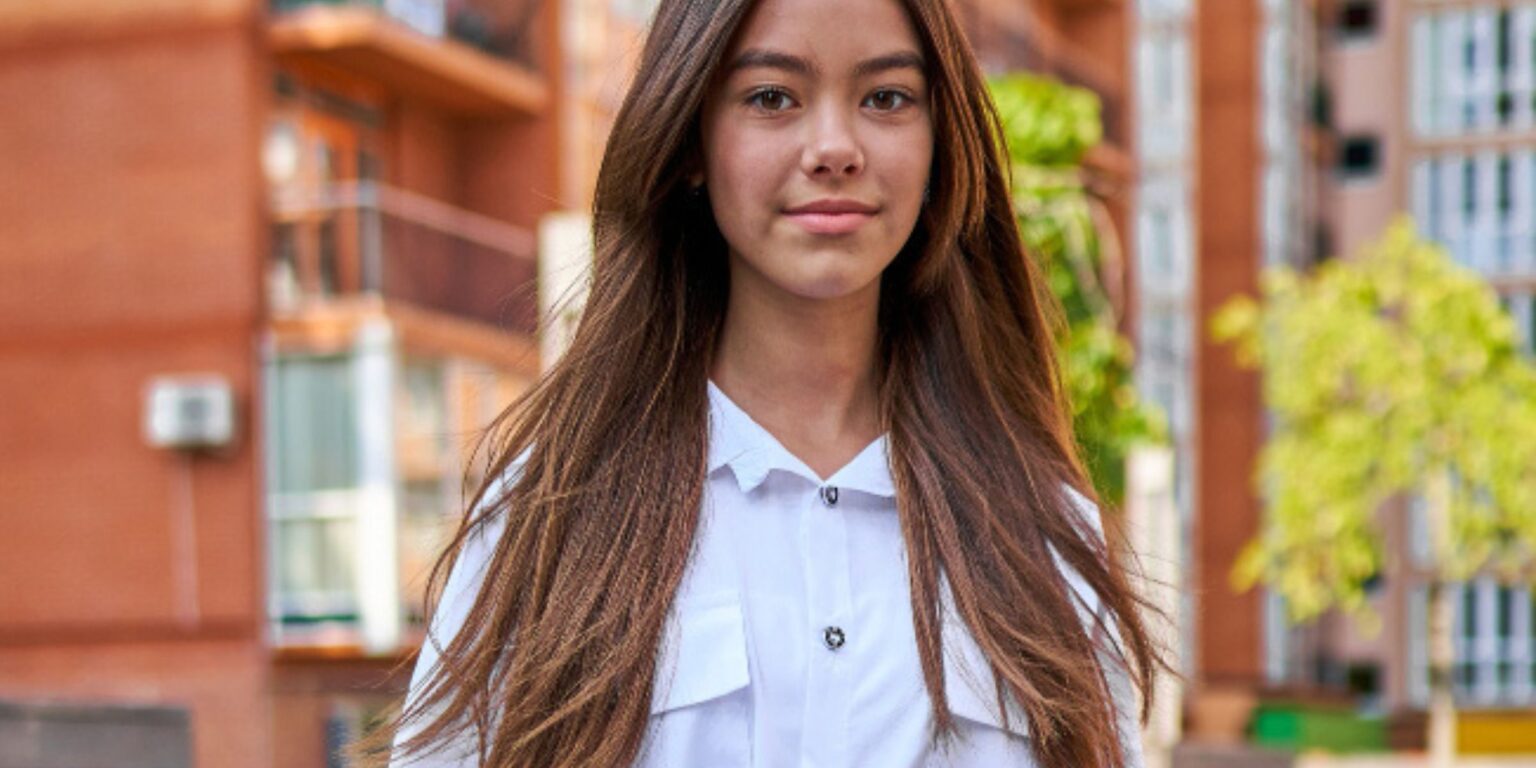 I Sewed a Dress From My Dad’s Shirts for Prom in His Honor – My Classmates Laughed Until the Principal Took the Mic and the Room Fell Silent