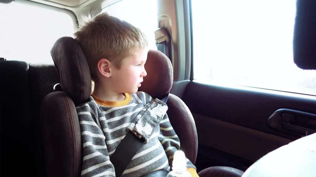 My Husband Got Angry When Our Daughter Said, ‘Mommy, the Lady in the Red Car Pays Daddy to Cry’