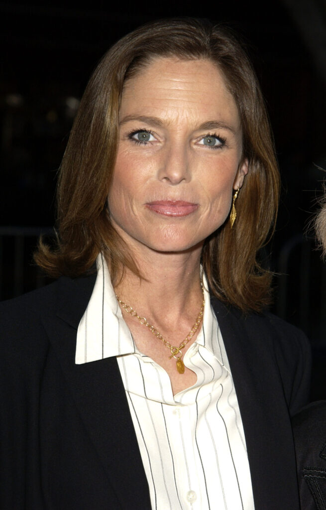 It is with heavy hearts that we announce the passing of this beloved and legendary actress