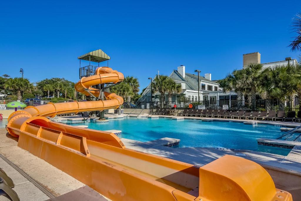 My Boss Scheduled Our Company Retreat at a Water Park, Certain I’d Be Too Ashamed to Show Up – But He Never Expected What I Did Instead