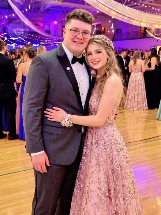 A Calculated Silence: How One Student Turned a Cruel Prom Prank Into a Moment of Justice