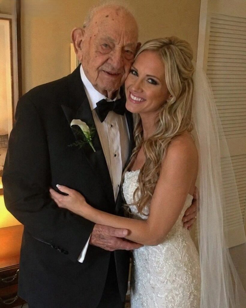 I Married a 78-Year-Old Wealthy Man – During Our Wedding Vows, He Grabbed the Mic and Said, ‘My Bride Doesn’t Know One Important Detail About Me’