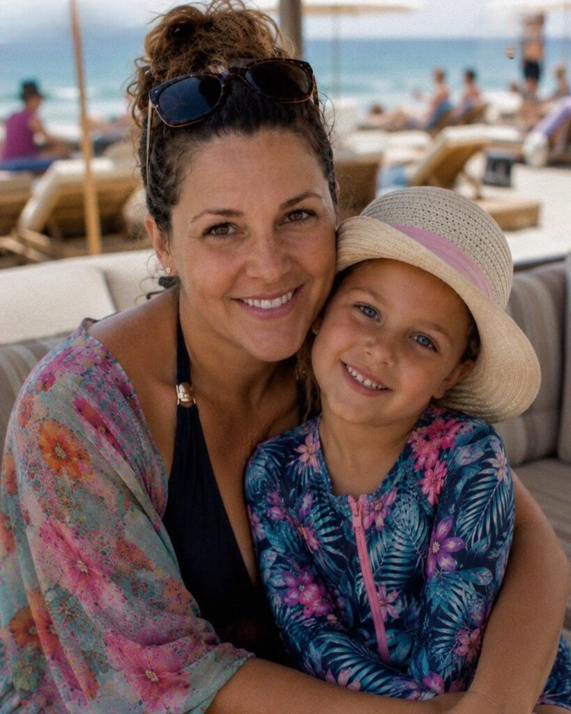 I Took My Terminally Ill Daughter to See the Ocean to Fulfill Her Final Wish – Then the Hotel Manager Came to Our Room and Said, ‘There’s Something About This Trip You Don’t Know’