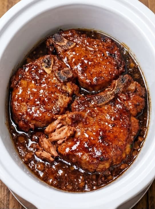 Slow Cooker Brown Sugar Pork Chops: An Easy Sweet and Savory Dinner