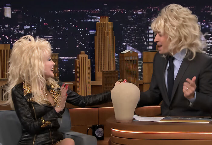 Dolly Parton fans blown away by her real hair after years of seeing her in wigs