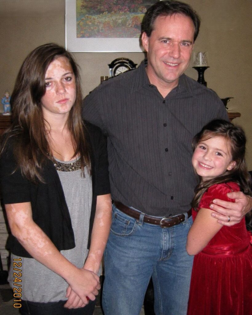 My Dad Proudly Took My Beautiful Younger Sister Everywhere but Always Made Me Stay Home – 20 Years Later, He Came to My Birthday in Tears, Holding a Box, and Said, ‘Before I Pass Away, You Need to Know Why I Treated You That Way. Open This’