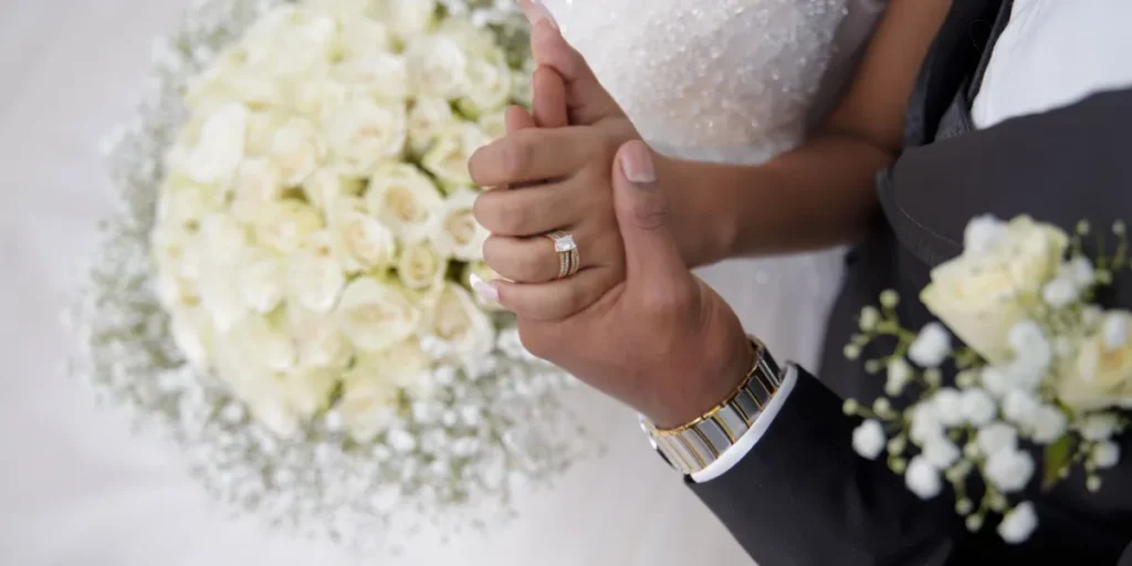 Bride’s Mother Told the Groom He ‘Wouldn’t Last a Year’ – Five Years Later, He Sent Her a Package on Their Anniversary